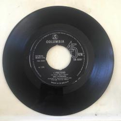 Des O'Connor - I Pretend / Thinking Of You / 45'lik