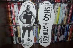 2 adet Shaquille O'Neal ayakkabı kalıbı şeklinde promosyon - Shaq Hatırası