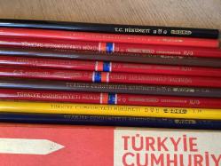 DMO KOLEKSİYONLUK ESKİ KALEM SETİ - HATALI BASIM..