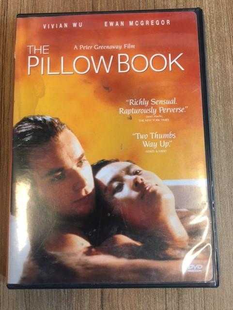 Дайфукушос книга япония. The pillow book. The pillow book. Записки у изголовья аудиокнига. The pillow book 1996.