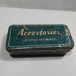 RF46------ACCESSORİES İÇİ APARAT DOLU TENEKE DİKİŞ MAKİNASI KUTUSU