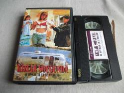 Ü - VHS - KIZLAR SOYGUNDA