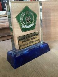 ENDONEZYA DİN İŞLERİ BAKANLIĞI ANI PLAKETİ