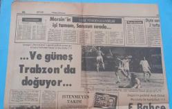 Gazino Reklamları Gazetesi 17Mayıs 1976 Eurovision marie David,Emel Sayın,Orhan Boran,Esen Gül,Filiz Akın,Füsun Önal,Biricik,Özdemir Erdoğan,Esin Engin,Zeki Çetin,Berrin özer,Nuri Sapan,Nükhet Duru,Erkan Yilaç,Güneri Tecer,Romalıların Perihan,Tülay Karaca,Ayla Akıncı ,Mehtap Ar ,Ergün Özer,Ayhan Özgün ,Huri Sapan,Pakize Suda,Huysuz virjin,Perihan Ateş,Zerrin San,Ayhan Özgün,Gönül sever,Filiz Şeker,Serpil Birol,Azra Baklan,Rezzan Yücel,Emel Erçin,Nalan Koray,Erkut Taşkın,Tülay Karaca,Sevinç Pekin,Mustafa Sağyaşar,gökbakan marketleri,Trabzonspor,Fenerbahçe ligden cekildi