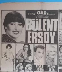 Gazino Reklamları Gaxetesi 28 Eylül 1979 Yenikapı Gar Gazinosu Bülent Ersoy,Şermin Can,Vahdet Vural,Mine Mutlu ,Nesrin Topkapaı,Harika Avcı,Mine Zefen,Erşan Erduran,Pakize Suda,Uğur Böcekleri,Hayko,Özdemir Erdoğan,Tülay Özer,Vedat Çetinjaya,Çetin Alp,Frahnaz,Aysel Cengiz,Selda Aşkım,Aynur Akarsu,Ayla Bora Orhan Balmumcu