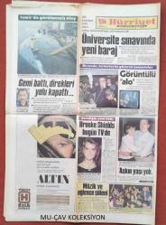 Hürriyet Gazete 2 Kasım 1985 İşte AIDS'li Türk,John-Mary Taylor,John Fillon,Brooke Shields,Neco,Erdal Keser,Ferdi Özbeğen,Zeki Müren,Müşerref Akay,Başsağlığı Sayfası-Seri İlanlar