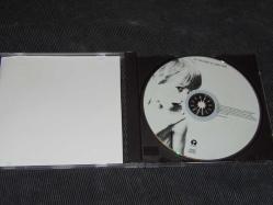 U2-THE BEST OF 1980-1990-DÖNEM BASKISI MÜZİK CD Sİ--(AÇIKLAMAYI OKUYUNUZ)