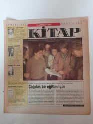 Cumhuriyet Kitap Gazetesi - 30 Mart 1990 - Sayı 8 - Sabahattin Ali-  Çağdaş Bir Eğitim İçin - Yasak Aşk Kırık Hayat - Sarısabır Çiçekleri - Beyoğlu Pera İken - Anadoluda Amerika