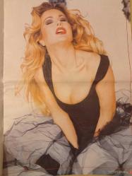 Şamdan Magazin Dergi 19 Nisan 1998 Ebru Gündeş,Ömer Durak,Harika Avcı,Hülya Avşar ,Kata Çilingiroğlu,Nurşah Okay,Mustafa Bakırcıoğlu,Ege,Elif İnci Onat,Ercan Saatçi,Ufuk Yıldırım,Burcu Yıldırım,Sezen Aksu,Melek Biz,Mesut Yılmaz,Berna Yılmaz,Murat Karaca'nın,Ajda Pekkan,Yıldırım Aktuna,Safiye soyman oğlu Harun,Doğuş,Didem Uzel,izel,Pınar Altuğ,Umut Elçioğlu,Sibel Turnagöl,Huysuz Virjin,Demet Şener,Beşiktaşlı Ontay Derelioğlu,Yılmaz Güney,Tuğba Özay