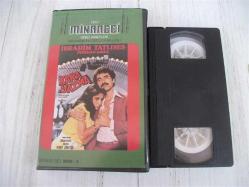 Efemera - 1 - VHS - KARA YAZMA - İBRAHİM TATLISES - PERİHAN SAVAŞ - kitantik - kitaLog