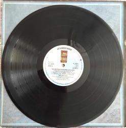 EAGLES THEIR GREATEST HITS 1971-1975