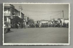 20 KASIM 1963 MANİSA / AKHİSAR ZİRAAT BANKASI KURULUŞU KUTLAMA FOTOĞRAF...