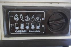 GIRMI İL NATURİSTA KATI MEYVE SIKACAGI  CALISIYOR PARÇA AMACLI     (BÜYÜK RAF