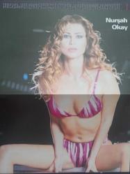 Esquire Dergisi- Ocak 2000- Charlize Theron- Kadın Gibi Kadın- Nurşah Okay- Haldun Aydıngün- Esquire Meme Rehberi- Blackjack Yaptık- Koyun Paradoksu