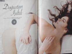 Maxim Dergisi- Mayıs 2009- Ebru Kocaağa- Hugh Jackman- Demir Demirkan- BeeGee- Sinemanın Yeni Fedaisi Wolverine- Ya Benimsin Ya Toprağın- Gidelim mi Buralardan?