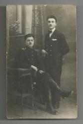 BİR SUBAY VE BİR CENTİLMEN İKİ KİŞİLİK STÜDYO FOTOĞRAFI...