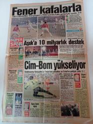 Süper Spor Gazetesi -19 Şubat 1990 - Bu Beşiktaş Yıkılmaz - TRT'ye Engelleme - Vedat Okyar - Can Bartu - Yaşar Doğu Turnuvasında 4 Altın Aldık - - Fenerbahçe Konya Maç Fotoroman