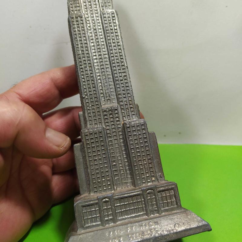 P70--EMPIRE STATES BİNASI METAL MAKETİ