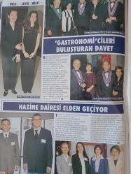 Alem Magazin Dergi 4 Nisan 2001 Julia Roberts,Leyla Adler,Nil Bentürk,Mustafa Darıgül,Güler Sabancı,Yosun Mermerci,Neşe Erberk,Melal Aloğlu,Nalan Gürarda,Banu Özşahin,