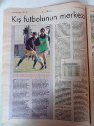 Cumhuriyet Spor Gazetesi - 26 Aralık 2006 - Şenol Güneş Fotoğrafı - Zidane Kafasını Kullandı - Zenginler Kulübü Real Madrid - Top Şimdi Antalya'da - Okçular Duvar Delecek - Filenin İkizleri