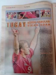 Cumhuriyet Spor Gazetesi - 12 Haziran 2007- Roberto Carlos Fotoğrafı - Fenerbahçe Kendini Aşıyor - Tugay Kerimoğlu Bütün Tabuları Yıkan Adam - Ralli'nin Dinç Dünyası - Sporama