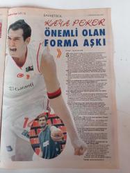 Cumhuriyet Spor Gazetesi - 21 Ağustos 2007 - Kaya Peker Önemli Olan Forma Aşkı - Bizim Parkta Dev Kapışma - Günah Keçisi Trabzonspor -  Golü Koklayan Adam Semih Şentürk - Atıcının Dostu Sponsor