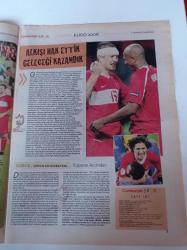 Cumhuriyet Spor Gazetesi - 1 Temmuz 2008 - Dede Luis Aragones Fenerbahçe'ye Kupayla Geliyor - Euro 2008'de Kulube Boşaldı - Avrupa Bizi Hatırladı - Sabri Sarıoğlu - Gökhan Zan - Emre Aşık- Oğuz Çetin - Fatih Terim