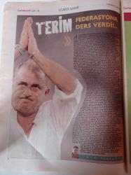 Cumhuriyet Spor Gazetesi - 1 Temmuz 2008 - Dede Luis Aragones Fenerbahçe'ye Kupayla Geliyor - Euro 2008'de Kulube Boşaldı - Avrupa Bizi Hatırladı - Sabri Sarıoğlu - Gökhan Zan - Emre Aşık- Oğuz Çetin - Fatih Terim