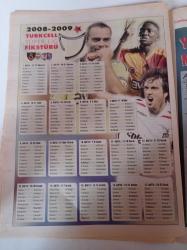 Cumhuriyet Spor Gazetesi - 19  Ağustos 2008 - 51 Yıllık Dost - İnsan Üstü Yüzücü - Sinan Güler Beni İzlemeye Devam Edin - Micheal Phelps İnsan Üstü Bir Yüzücü - 2008 2009 Turkcell Süper Lig Fikstürü - Semih Şentürk