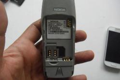 NOKİA  1100        CEP TELEFONU  PARÇA AMACLI DETAYLAR ACIKLAMADA (V1