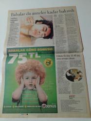 Cumhuriyet Babalar Günü Gazetesi - 19 Haziran 2009 - Babam Nejat Yavaşoğulları Fotoğrafı - Sevgilimi Eve Çağırıp Müzik Testi Yapmıştım - Erkekler Artık Eşlerinin Kremlerini Kullanmıyor - Hediyelerin En Güzeli