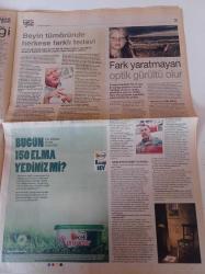 Cumhuriyet Haftasonu Gazetesi - 11 Ekim 2008 - Sayı 124 - Hareket Eden Fotoğraflara Bakmak Gibi - Murat Han - Hande Dane Fotoğrafı - Sevimli Bir Psikopat Olsam - Sinema Dünyasında İpler Gerildi - Barış Pirhasan