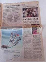 Cumhuriyet Haftasonu Gazetesi - 1 Kasım 2008 - Sayı 127 - Hatice Aslan Fotoğrafı - Nuri Bilge Ceylan - Üç Maymun Filmi - Kemandan Baleye Mazlum Çimen - Erkan Can - Ceyda Düvenci