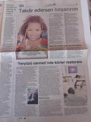 Cumhuriyet Haftasonu Gazetesi -:25 Temmuz 2009 - Sayı 165 - Baldan Tatlı Şavşat,Hindistan’ı karıştıran Güzel Kadın-Şişman,Lezbiyen ve Seks Sembolü,Yaramaz Bir Kız Beth Ditto- Nil Erkoçlar - Baldan Tatlı Hintli Savita Bhabhi- Şebnem Sönmez