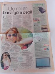 Cumhuriyet Haftasonu Gazetesi - 28 Temmuz 2007 - Sayı 61 - Doğa Rutkay Fotoğrafı - Kendimizi Müzikle Koruyoruz - Yürekten Gelen Dram - Güneşin Batmadığı Ülke Finlandiya - Türkiye'de Beyin Yetim Bir Organ