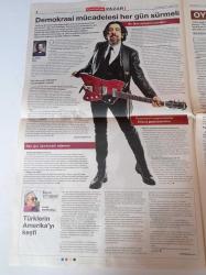 Cumhuriyet Pazar Gazetesi - 23 Kasım 2014 - Sayı 1496 - Okan Bayülgen ve Erkan Koçak Köstendil Fotoğrafı - Abim Deniz Gezmiş - Ben Emekli Bir Solcu Değilim - Serenay Aktaş