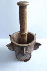 Antika - 1700'LÜ YILLAR NADİR FORMDA ANTİKA PİRİNÇ HAVAN VE HAVAN ELİ - kitantik - kitaLog