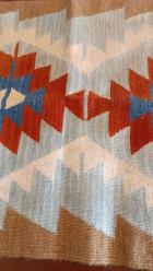 KİLİM - ANADOLU GELENEKSEL EL DOKUMA SECCADE  FORMUNDA YÖRÜK YÜN  KİLİM Ebat: 57x 95 cm..