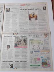 Cumhuriyet Pazar Gazetesi - 3 Haziran 2012 - Sayı 1367 - Angelina Jolie ve Brad Pitt Fotoğrafı - Jennifer Lopez - Marilyn Monroe - Siyasi Porno- Sporcu Aktör Murat Tavman