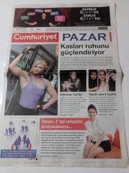 Cumhuriyet Pazar Gazetesi - 22 Nisan 2012- Sayı 1361 - Erkan Oğur Fotoğrafı - Kapalı Devre Tiyatro - F Tipi Vahşet - Gizem Soysaldı- Hüseyin Karabey - Ezel Akay Sırrı Süreyya Önder