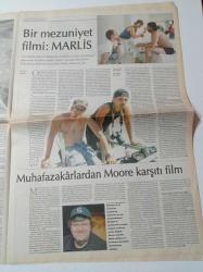 Cumhuriyet Pazar Gazetesi - 15 Ağustos 2004 - Sayı 960 - Arzu Yanardağ - Babam Can Yücel - Tarih Vakfı - Barışa Rock Ya Da Rock'n Coke