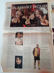 Cumhuriyet Pazar Gazetesi - 16 Mayıs 2004 - Sayı 947 - İdil Üner Fotoğrafı - Duvara Karşı - Sibel Kekilli - Fatih Akın - 4 Kuşak Mahzuni Şerif - Ahmet Uğurlu