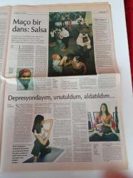 Cumhuriyet Pazar Gazetesi - 16 Mayıs 2004 - Sayı 947 - İdil Üner Fotoğrafı - Duvara Karşı - Sibel Kekilli - Fatih Akın - 4 Kuşak Mahzuni Şerif - Ahmet Uğurlu