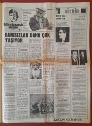 Tercüman Gazetesi 11 Ekim 1977 Denetim Kurulu Bugün DİSK'in Defterini İncelemeye Başlayacak,İstanbul Belediyesi DİSK Militanlarının Arpalığı Olmuştu,CHP İktidar Olamamanın AP İse Koalisyonun Sancılarını Çekiyor