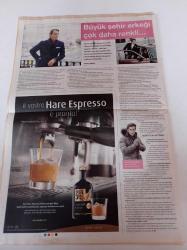 Cumhuriyet Pazar Gazetesi - 10 Ekim 2010 - Sayı 1281 - Okan Bayülgen Fotoğrafı - Genç Oyuncu Sezin Akbaşoğulları - Mehmet Aslantuğ - Arzum Onan - Ali Ağaoğlu