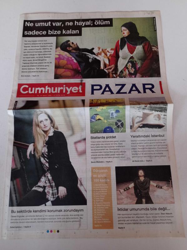 Cumhuriyet Pazar Gazetesi 17 Ekim 2010 Canan Ergüder Fotoğrafı  