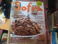 SOFRA (Aylık Yemek Dergisi) Mart 2010/3 Sayı: 75 - İSKİLİP DOLMASI - SON KEŞFİMİZ ALTIN ÇİLEK