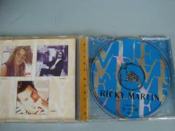 RICKY MARTIN 