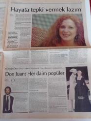 Cumhuriyet Pazar Gazetesi - 10 Temmuz 2005 - Sayı 1007 - Bu Film Çanakkale'de Çekilebilirdi Truva - Brad Pitt Fotoğrafı - Aşkın Amentüsü - Nihayet Tori Amos - Barış Ödülü Adayı 1000 Kadın