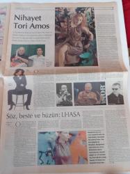 Cumhuriyet Pazar Gazetesi - 10 Temmuz 2005 - Sayı 1007 - Bu Film Çanakkale'de Çekilebilirdi Truva - Brad Pitt Fotoğrafı - Aşkın Amentüsü - Nihayet Tori Amos - Barış Ödülü Adayı 1000 Kadın